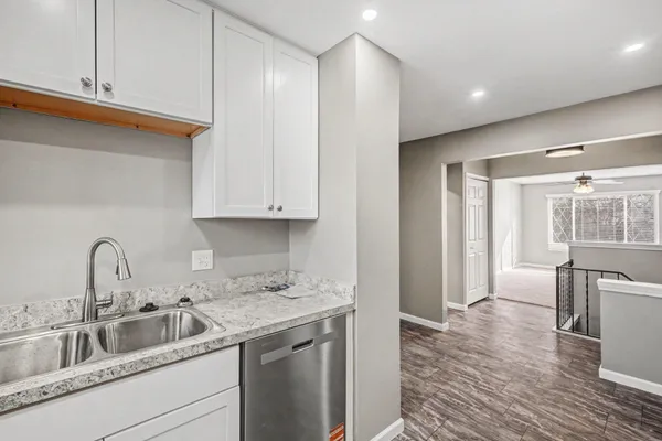 $290,000 | 2640 Crofthill Drive, Auburn Hills, MI 48326