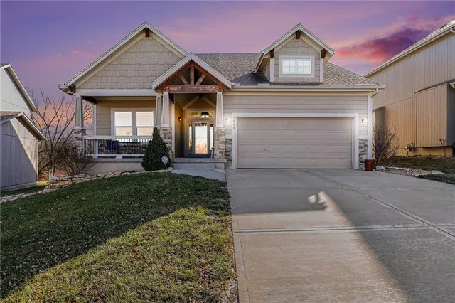 $412,000 | 1040 North Sumac Street, Olathe, KS 66061