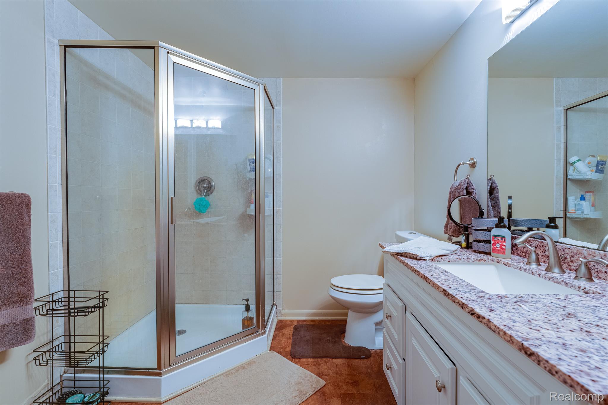 6979 Cranberry Lake Road Clarkston, MI 48348 - Photo 17 of 37 Gallery Image 17