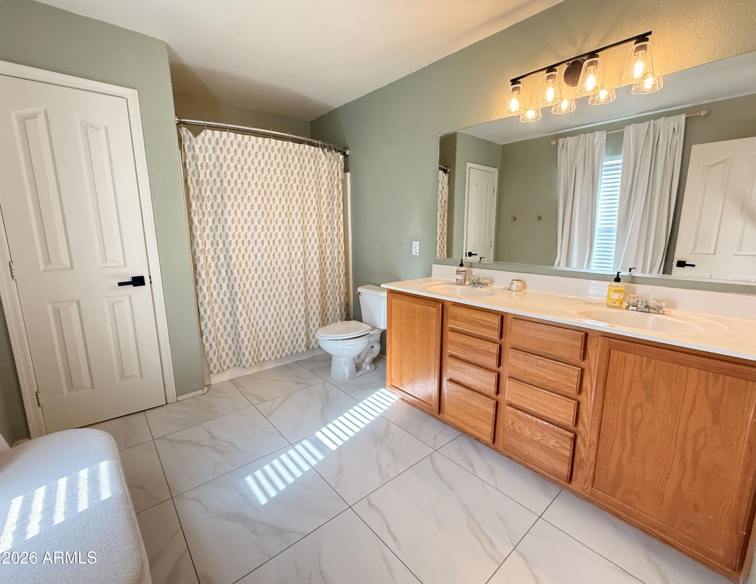 3033 East Santa Rosa Drive Gilbert, AZ 85234 - Photo 20 of 33 IMG_5371