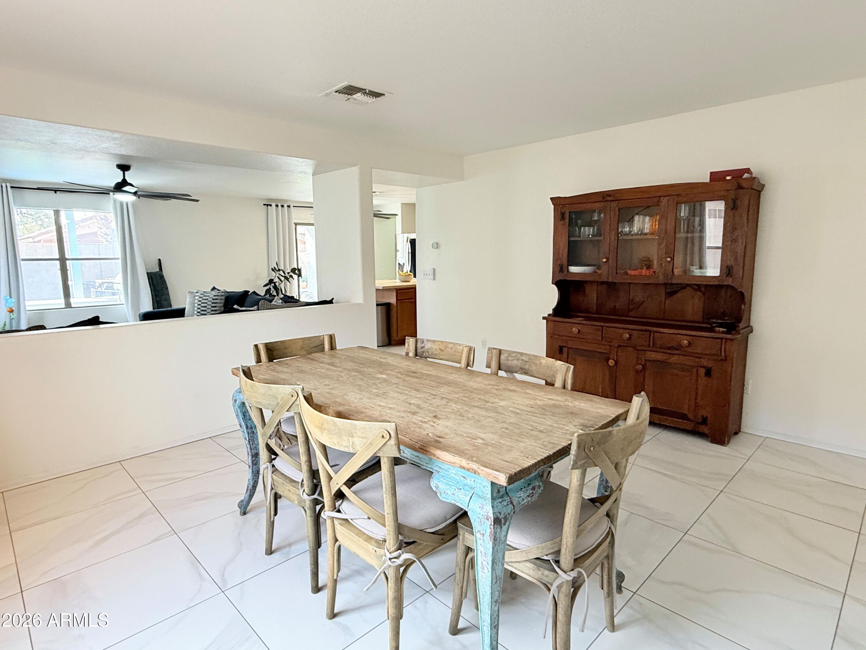 3033 East Santa Rosa Drive Gilbert, AZ 85234 - Photo 4 of 33 IMG_5307