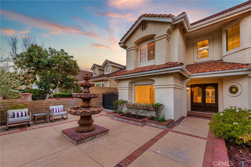 22324 Circle J Ranch Road Saugus, CA 91350 - Photo 2 of 39