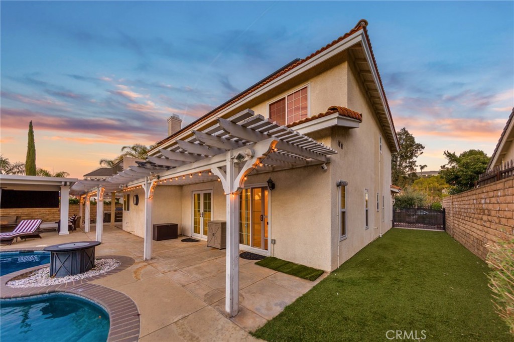 22324 Circle J Ranch Road Saugus, CA 91350 - Photo 33 of 39