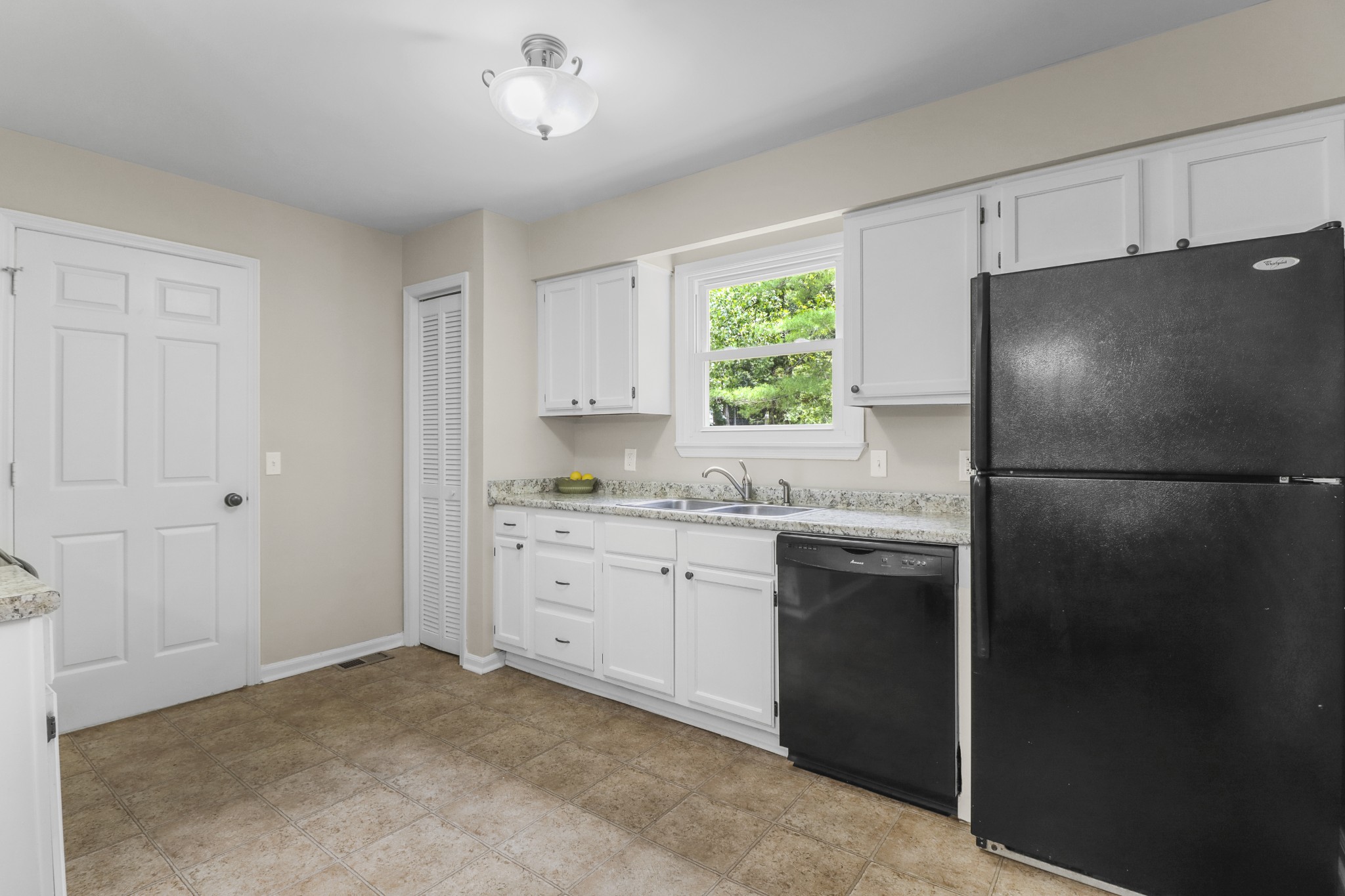 4479 Washington Road Greenbrier, TN 37073 - Photo 12 of 18 Gallery Image 12