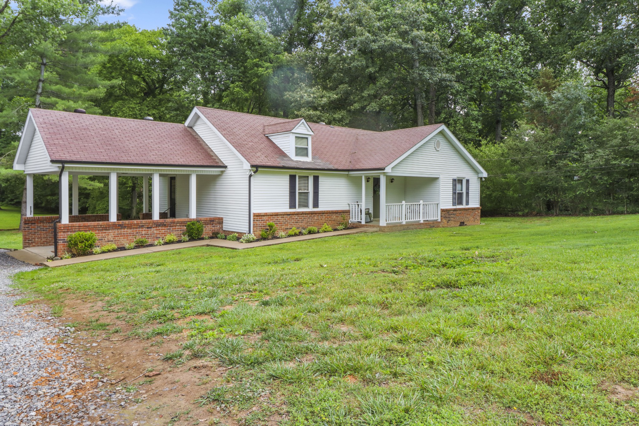 4479 Washington Road Greenbrier, TN 37073 - Photo 2 of 18 Gallery Image 2