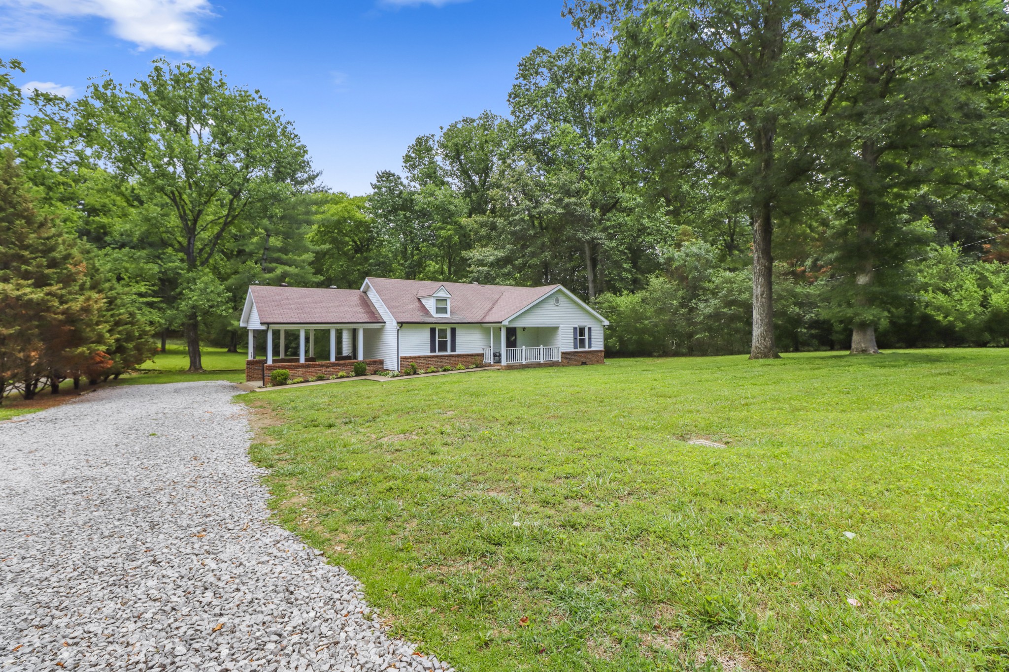 4479 Washington Road Greenbrier, TN 37073 - Photo 3 of 18 Gallery Image 3