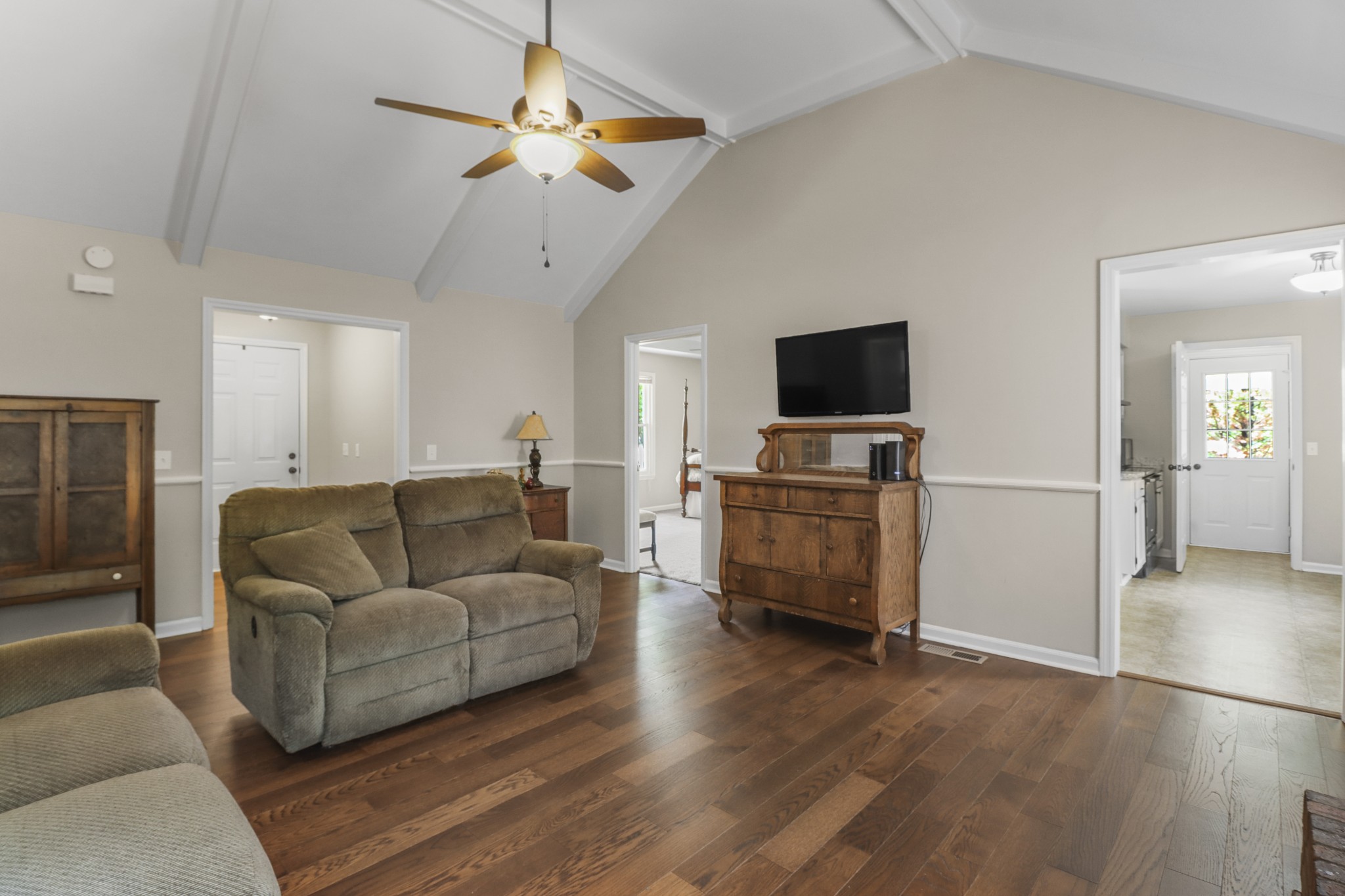 4479 Washington Road Greenbrier, TN 37073 - Photo 9 of 18 Gallery Image 9