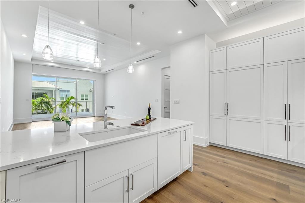 201 8th Street South, Unit 308 Naples, FL 34102 - Photo 15 of 33
