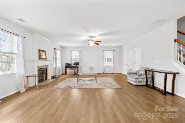 $437,000 | 4124 Houldsworth Drive, Charlotte, NC 28213