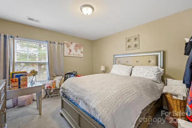 $437,000 | 4124 Houldsworth Drive, Charlotte, NC 28213