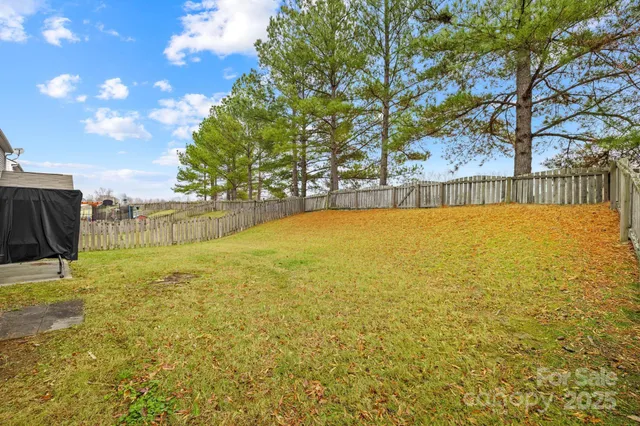 $437,000 | 4124 Houldsworth Drive, Charlotte, NC 28213