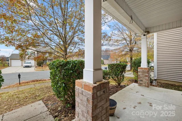 $437,000 | 4124 Houldsworth Drive, Charlotte, NC 28213