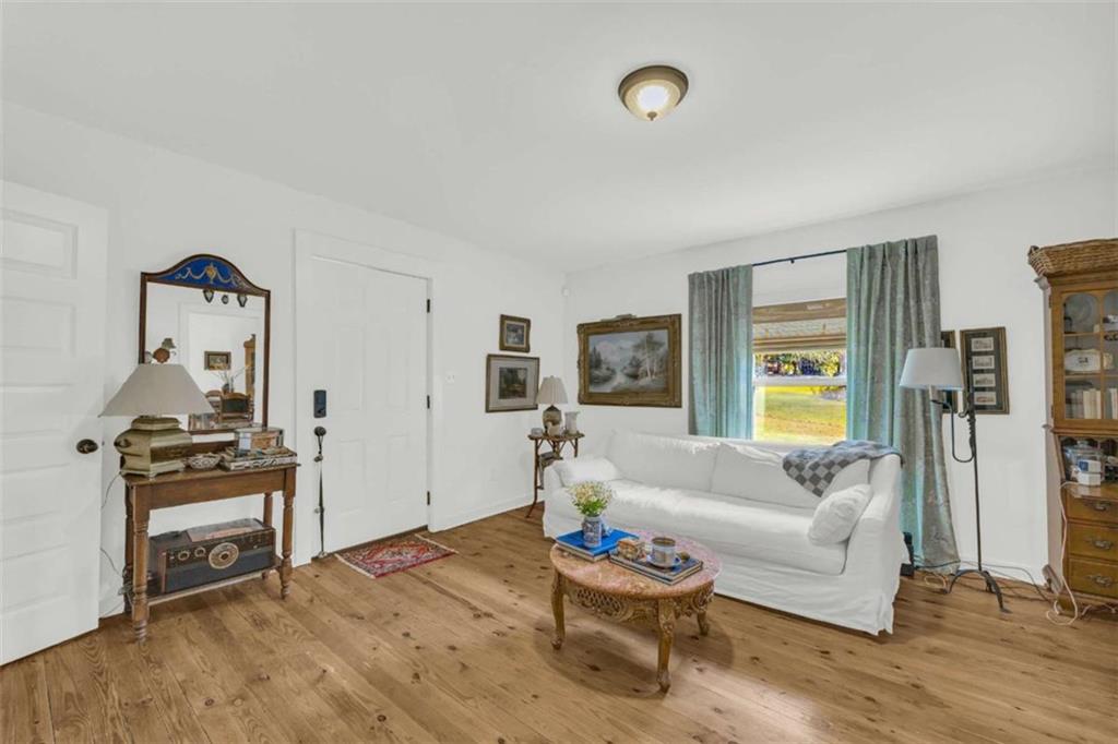 830 Whitehall Road Athens, GA 30605 - Photo 5 of 25