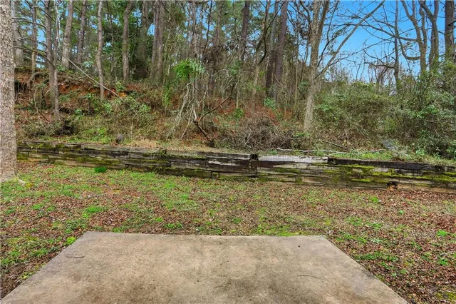 $195,000 | 11066 Shannon Circle, Hampton, GA 30228