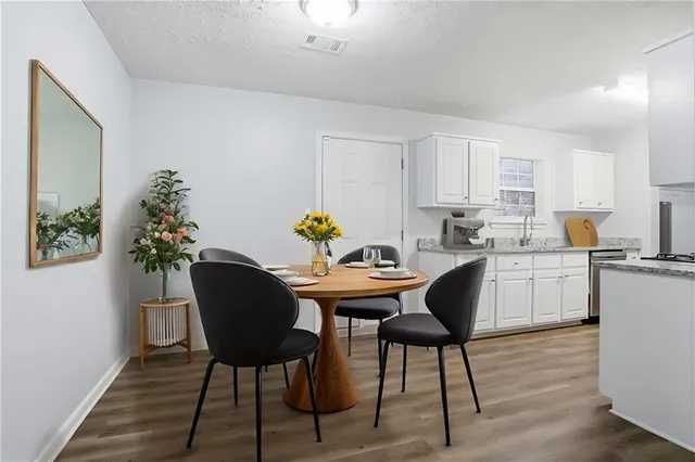 $195,000 | 11066 Shannon Circle, Hampton, GA 30228