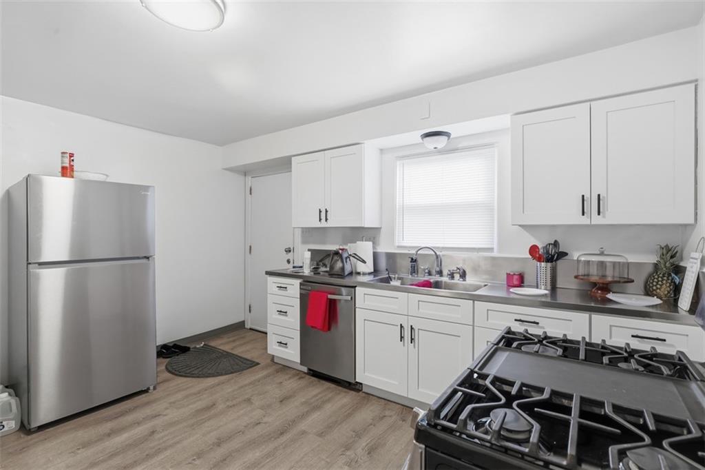 133 Whitaker Street Homestead, PA 15120 - Photo 11 of 47