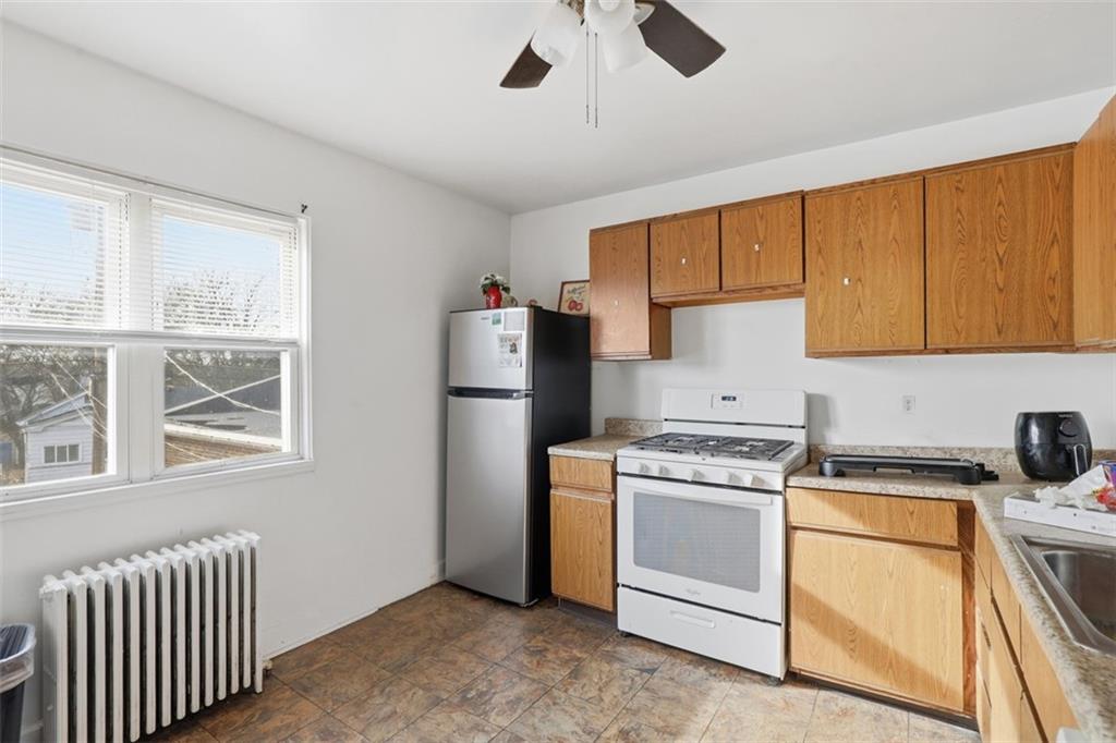 133 Whitaker Street Homestead, PA 15120 - Photo 22 of 47