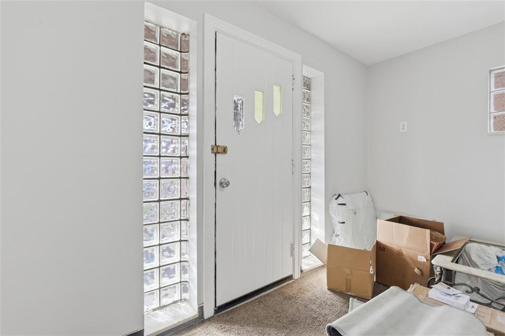 133 Whitaker Street Homestead, PA 15120 - Photo 4 of 47