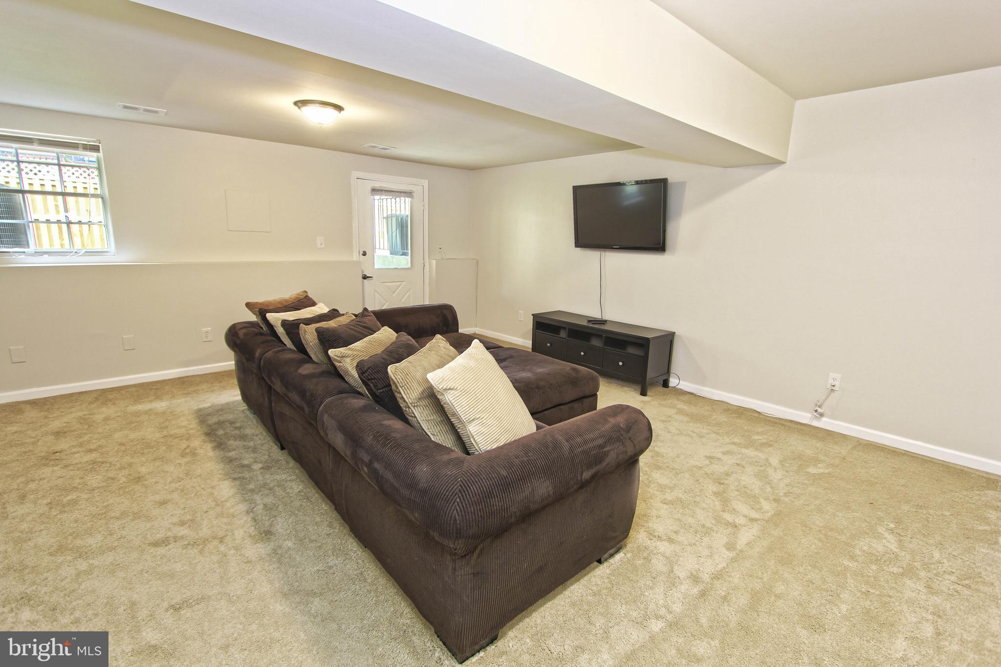 6000 Bingley Road Alexandria, VA 22315 - Photo 12 of 30