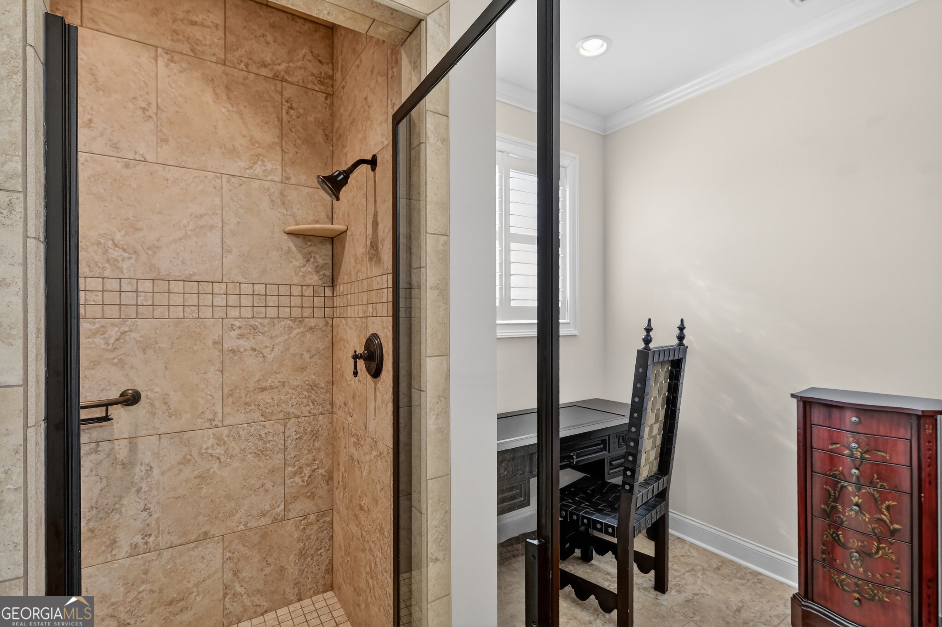 1617 Red Oak Lane Albany, GA 31701 - Photo 21 of 36 a view of a bathroom with a shower and a mirror