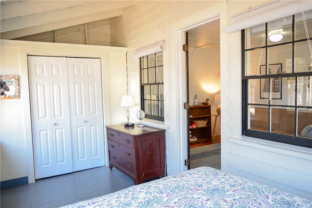 44 Benson Avenue Westerly, RI 02891 - Photo 18 of 35