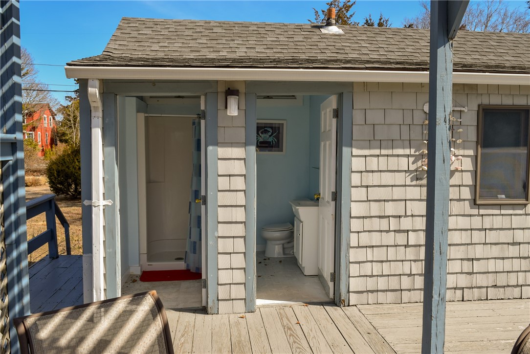 44 Benson Avenue Westerly, RI 02891 - Photo 20 of 35 Shower Room & B1/2 Bath combine to make another full bath
