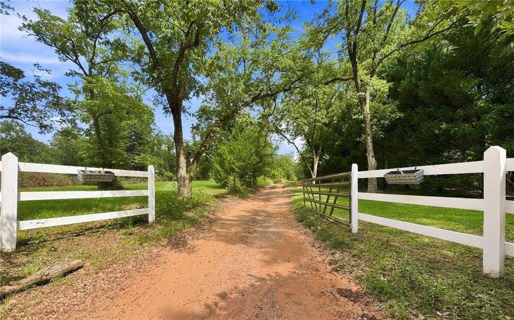 169 Silver Dollar Road Barnesville, GA 30204 - Photo 59 of 67 Gallery Image 59