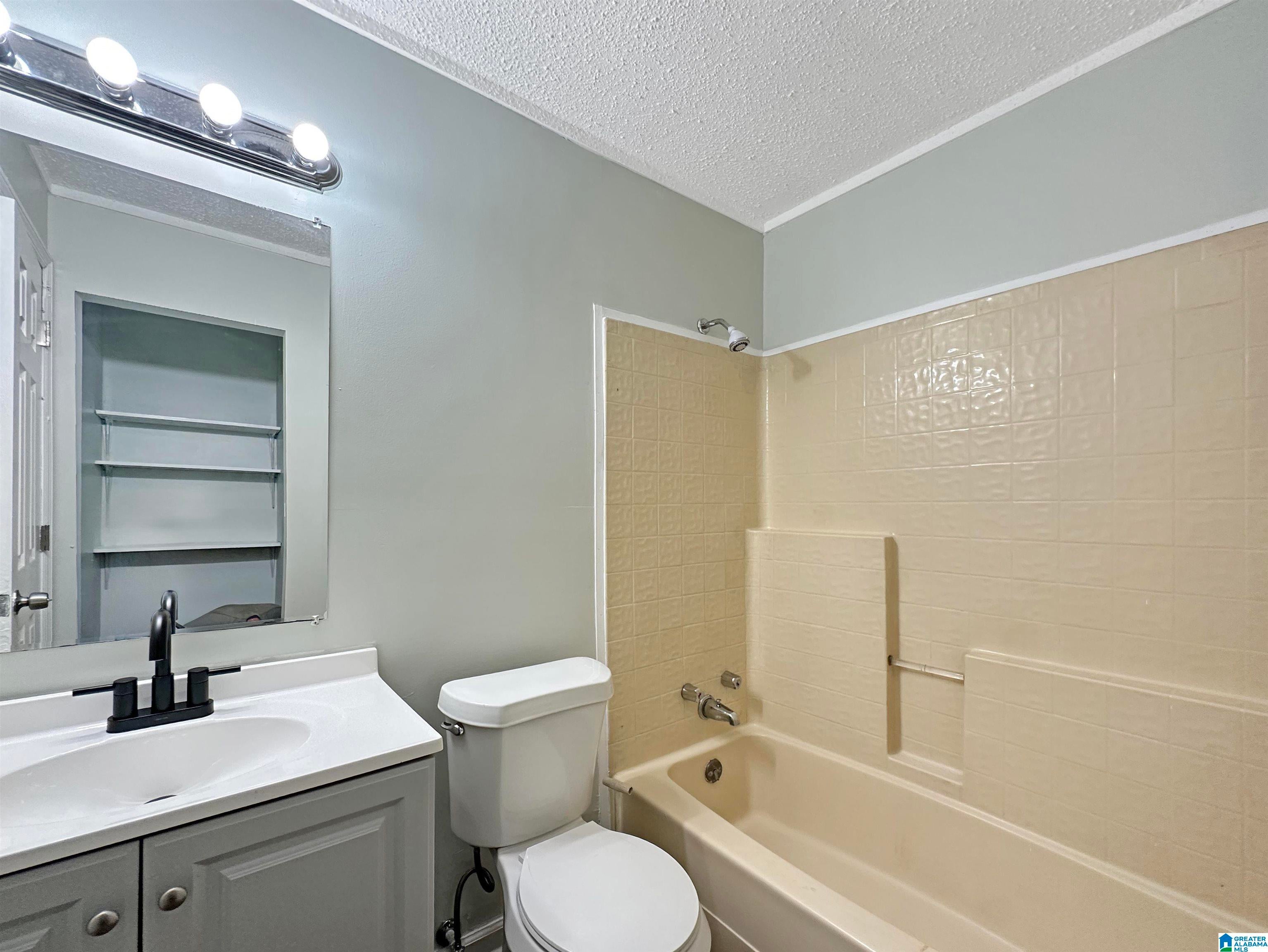 2327 Treadwell Road Tarrant, AL 35217 - Photo 11 of 12 Gallery Image 11