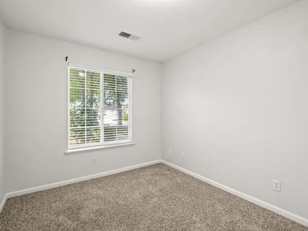 $420,000 | 390 Tucker Avenue, Sanger, CA 93657