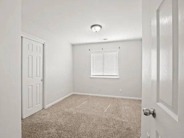 $420,000 | 390 Tucker Avenue, Sanger, CA 93657