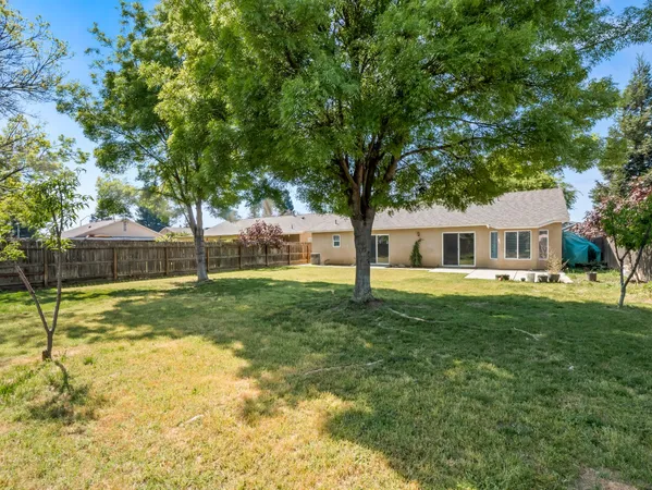 $420,000 | 390 Tucker Avenue, Sanger, CA 93657
