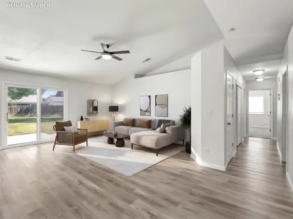 $420,000 | 390 Tucker Avenue, Sanger, CA 93657
