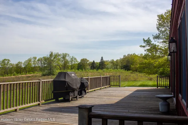 $1,125,000 | 23 Raccoon Forks Road, Old Chatham, NY 12136