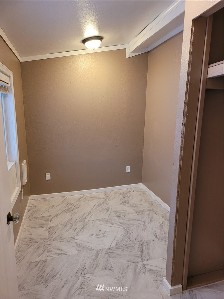 1907 Harding Road Aberdeen, WA 98520 - Photo 20 of 29 Gallery Image 20