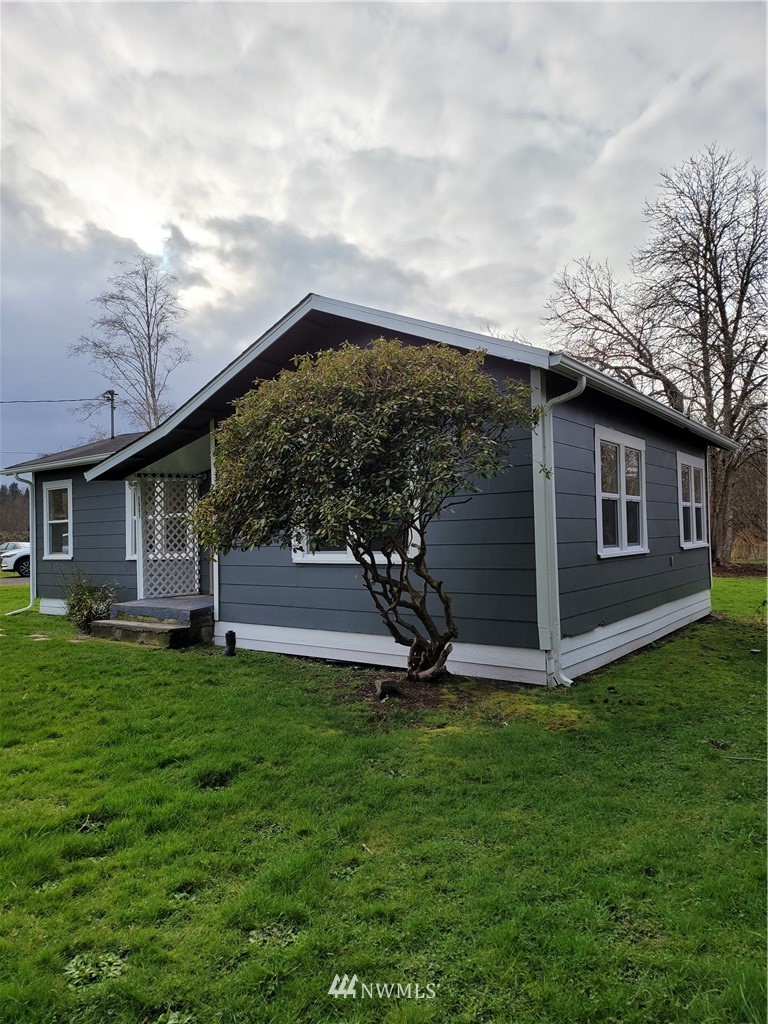 1907 Harding Road Aberdeen, WA 98520 - Photo 3 of 29 Gallery Image 3
