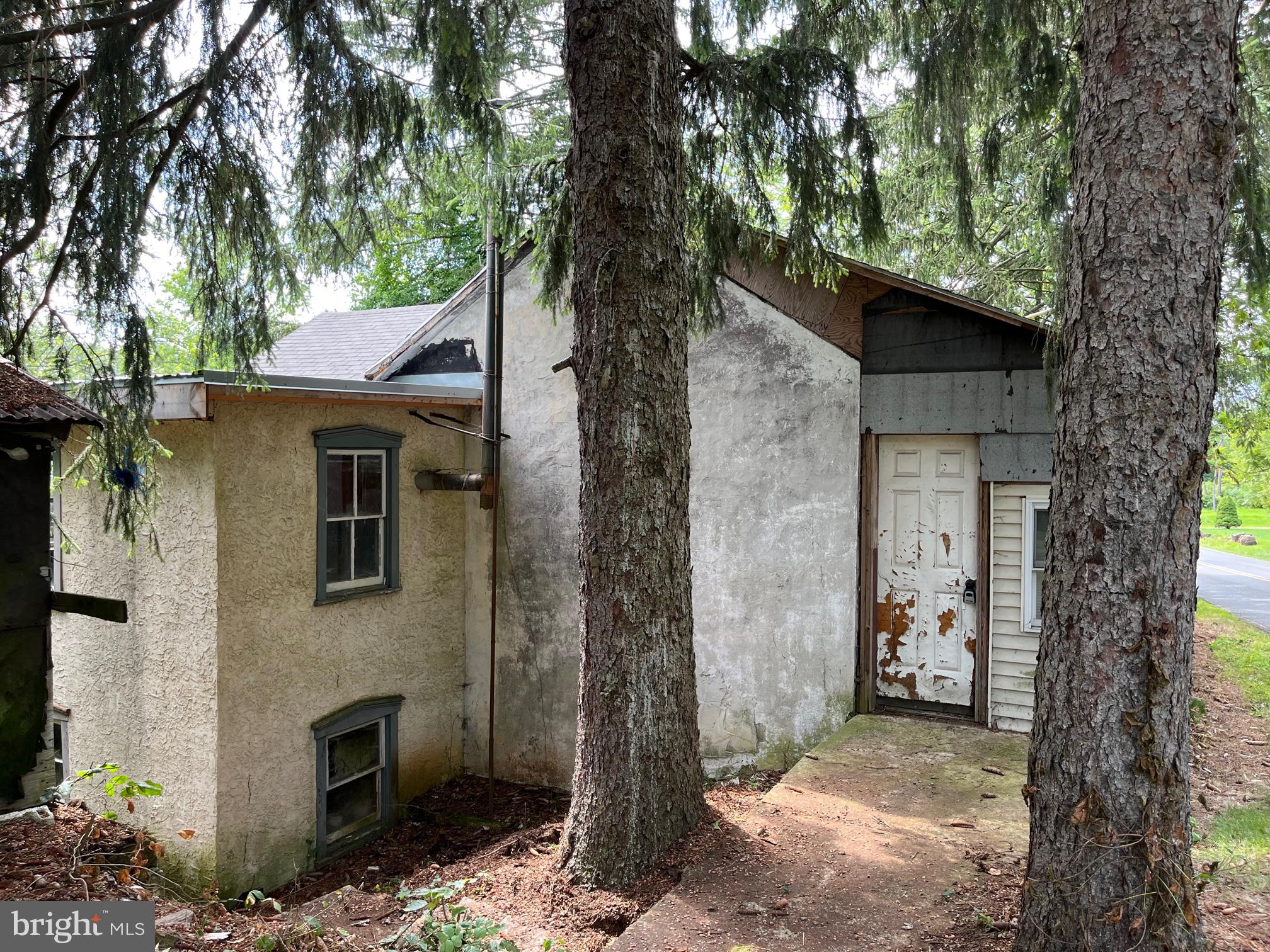 136 Hill Road Barto, PA 19504 - Photo 18 of 34