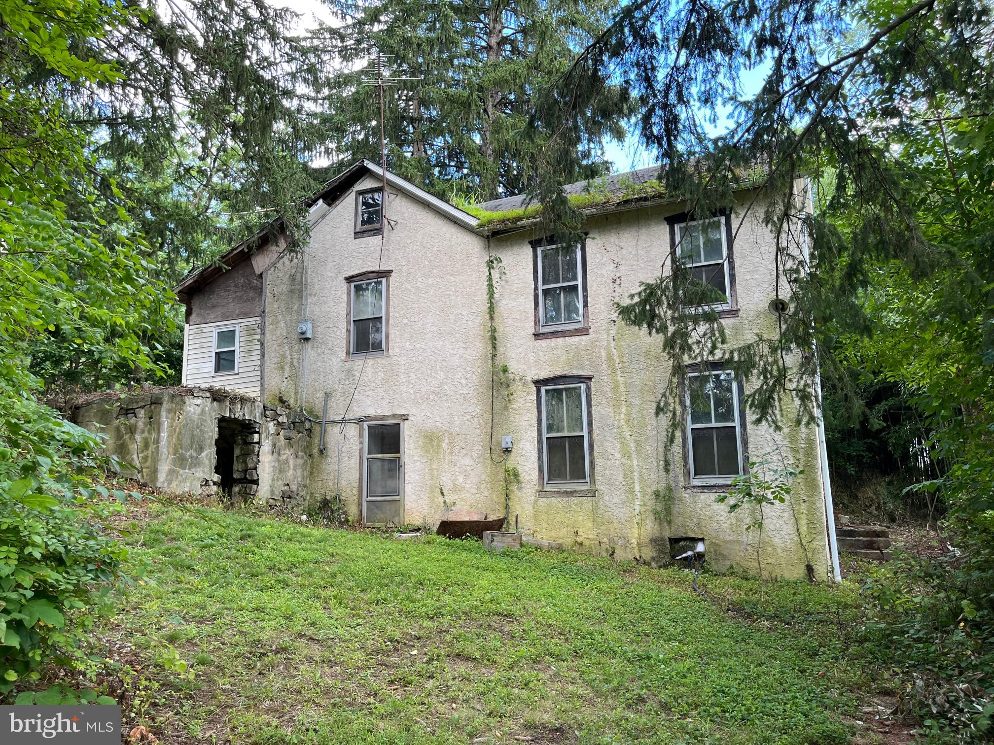 136 Hill Road Barto, PA 19504 - Photo 20 of 34