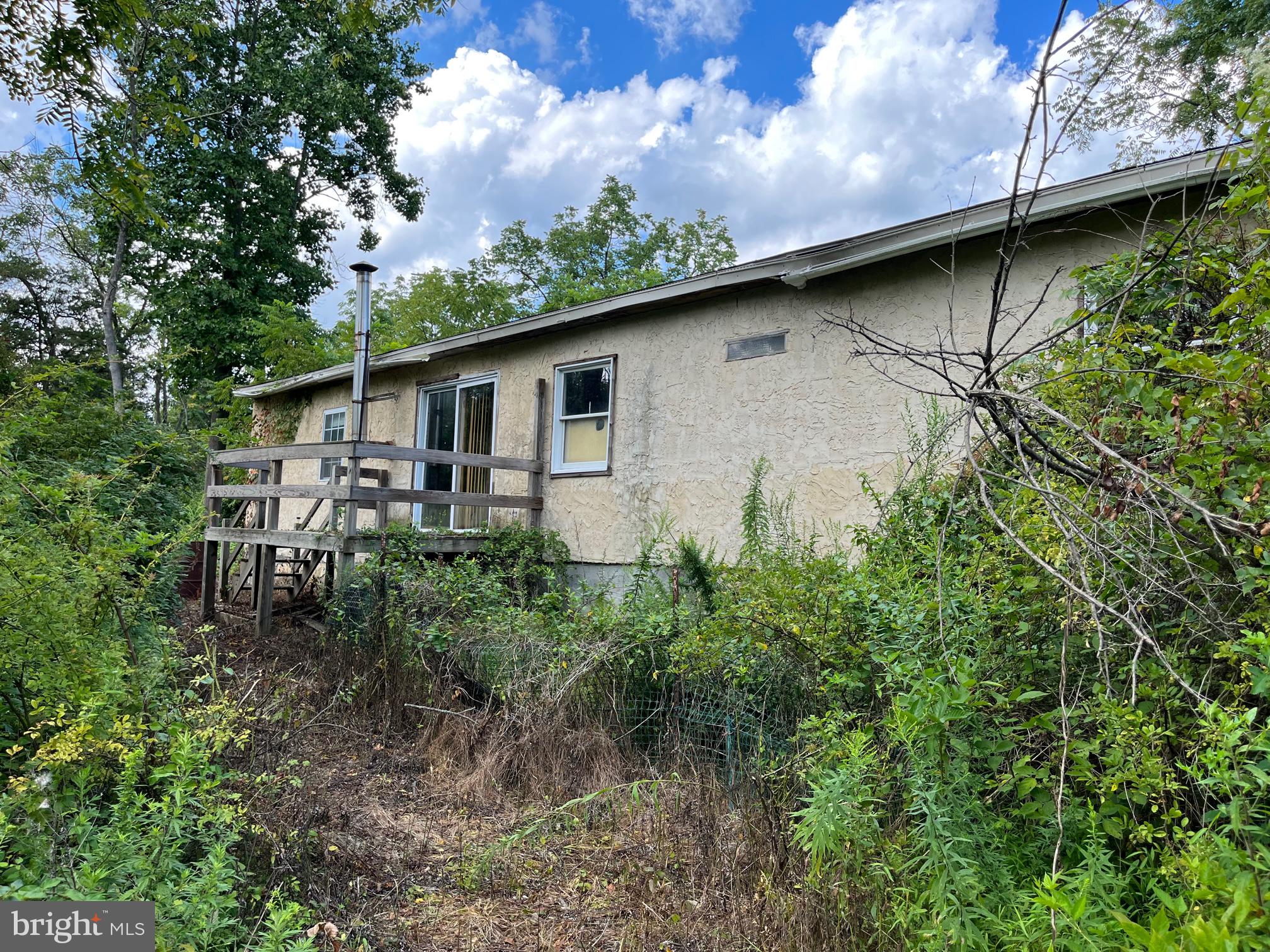 136 Hill Road Barto, PA 19504 - Photo 8 of 34