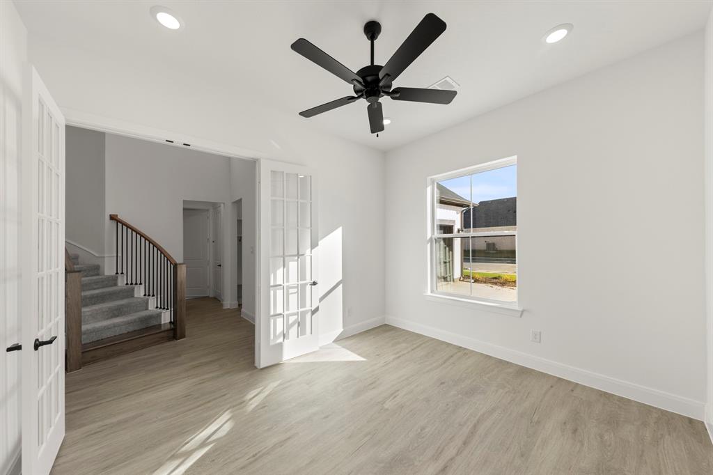605 Bunchberry Street Justin, TX 76247 - Photo 5 of 28 04. 605 Bunchberry - Study
