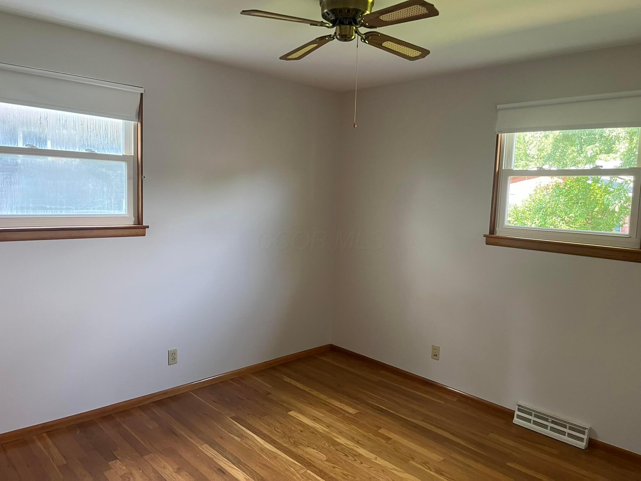 599 Partridge Road Heath, OH 43056 - Photo 12 of 29 IMG_1444