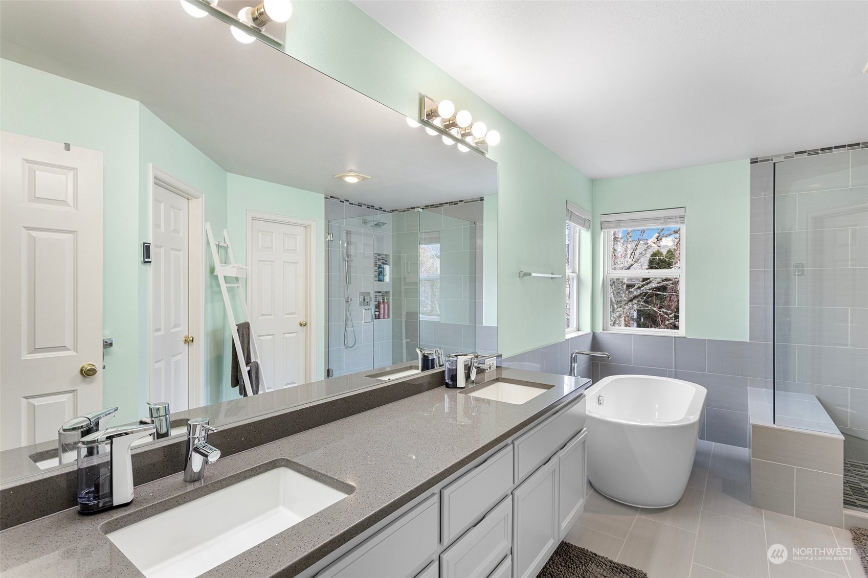 19107 29th Avenue Southeast Bothell, WA 98012 - Photo 21 of 31 Gallery Image 21