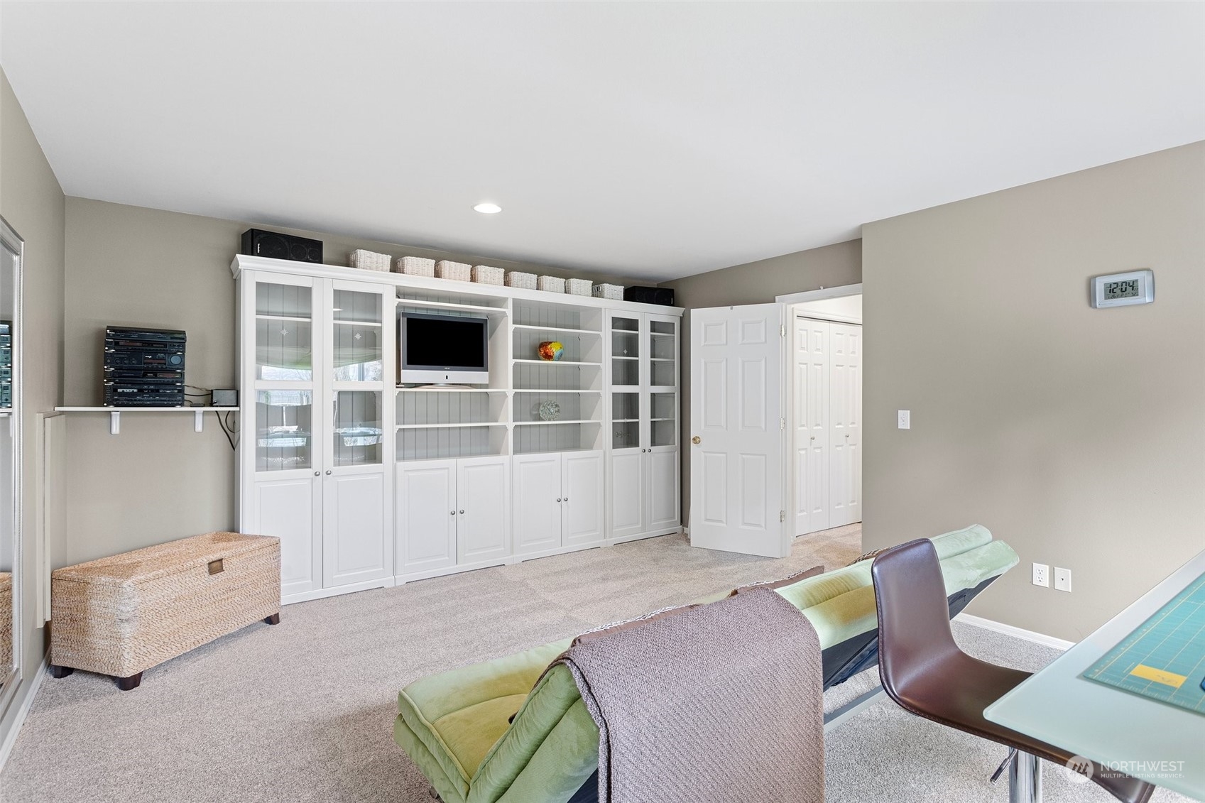 19107 29th Avenue Southeast Bothell, WA 98012 - Photo 27 of 31 Gallery Image 27