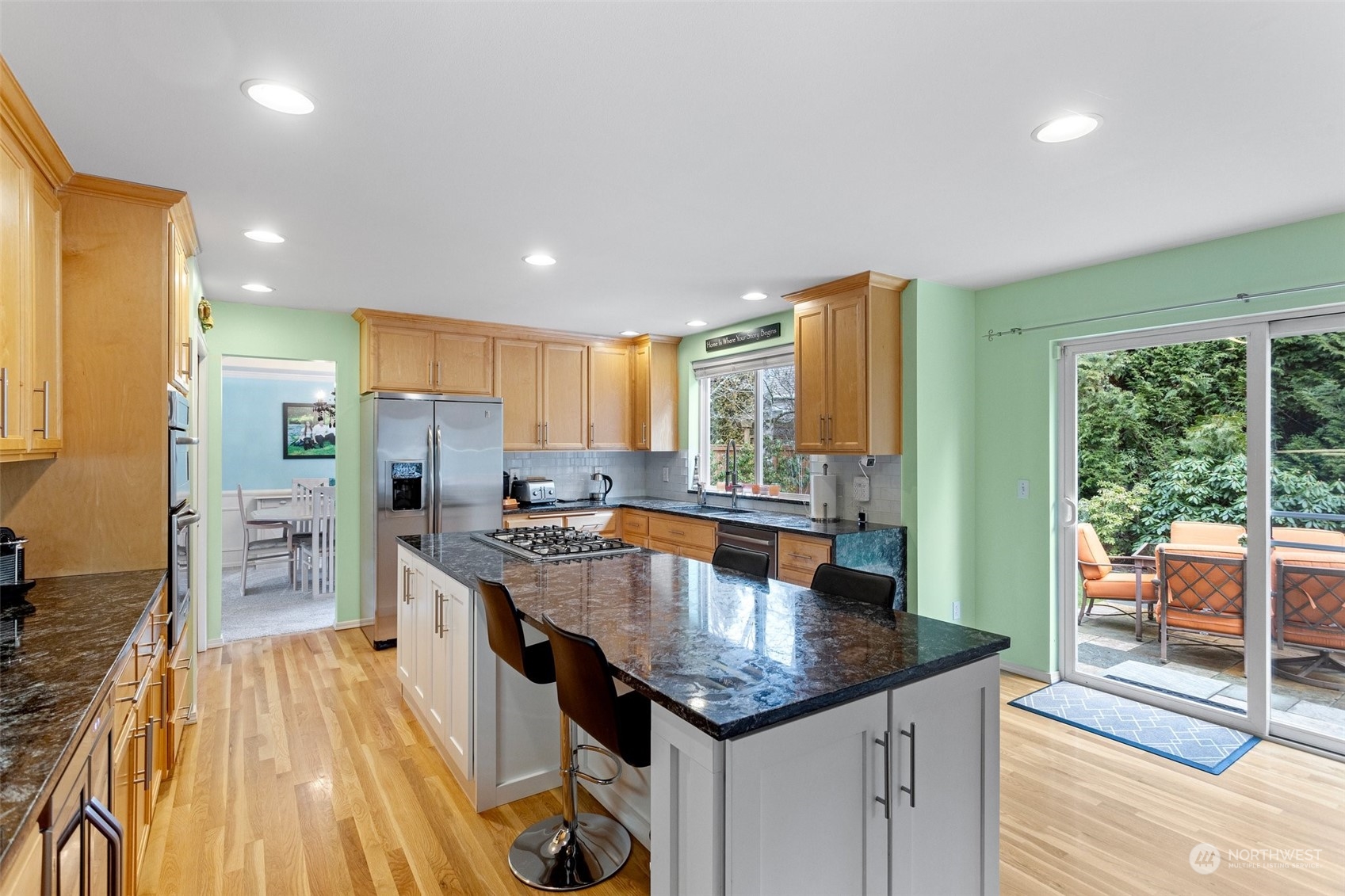 19107 29th Avenue Southeast Bothell, WA 98012 - Photo 9 of 31 Gallery Image 9