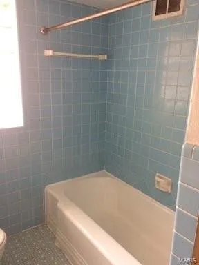 $1,250 | 1132 Moorlands Drive, Unit 2, St. Louis, MO 63117