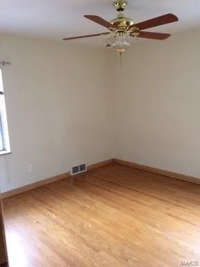 $1,250 | 1132 Moorlands Drive, Unit 2, St. Louis, MO 63117