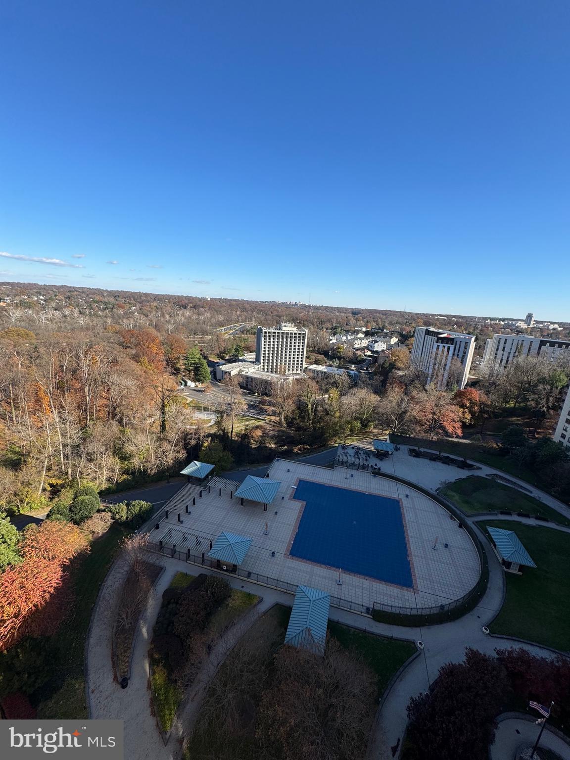 5225 Pooks Hill Road, Unit 1717N Bethesda, MD 20814 - Photo 32 of 74 PANORAMIC VIEW