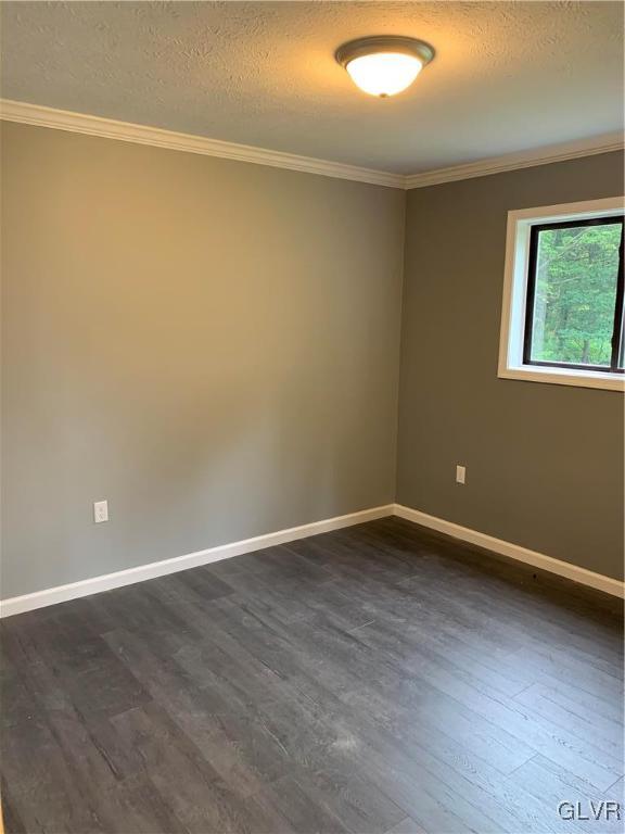 171 Anna Road Pocono Lake, PA 18347 - Photo 26 of 50