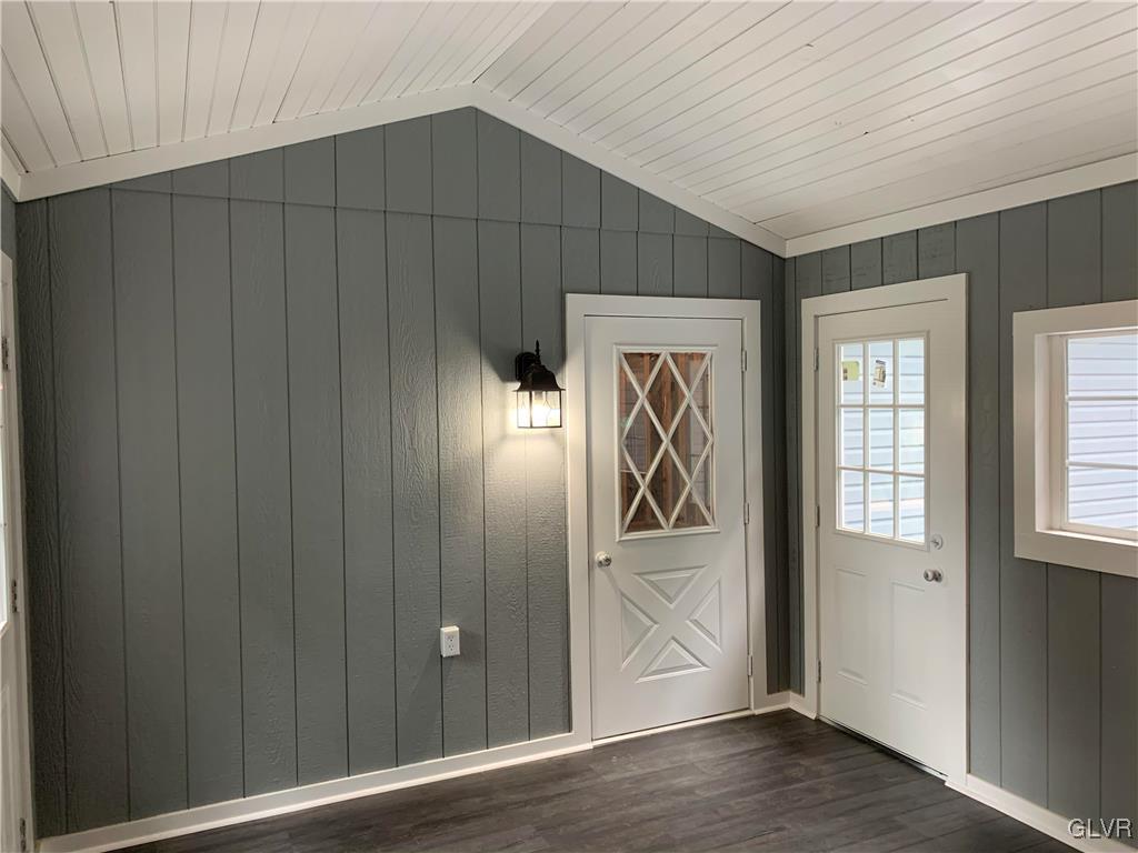 171 Anna Road Pocono Lake, PA 18347 - Photo 29 of 50