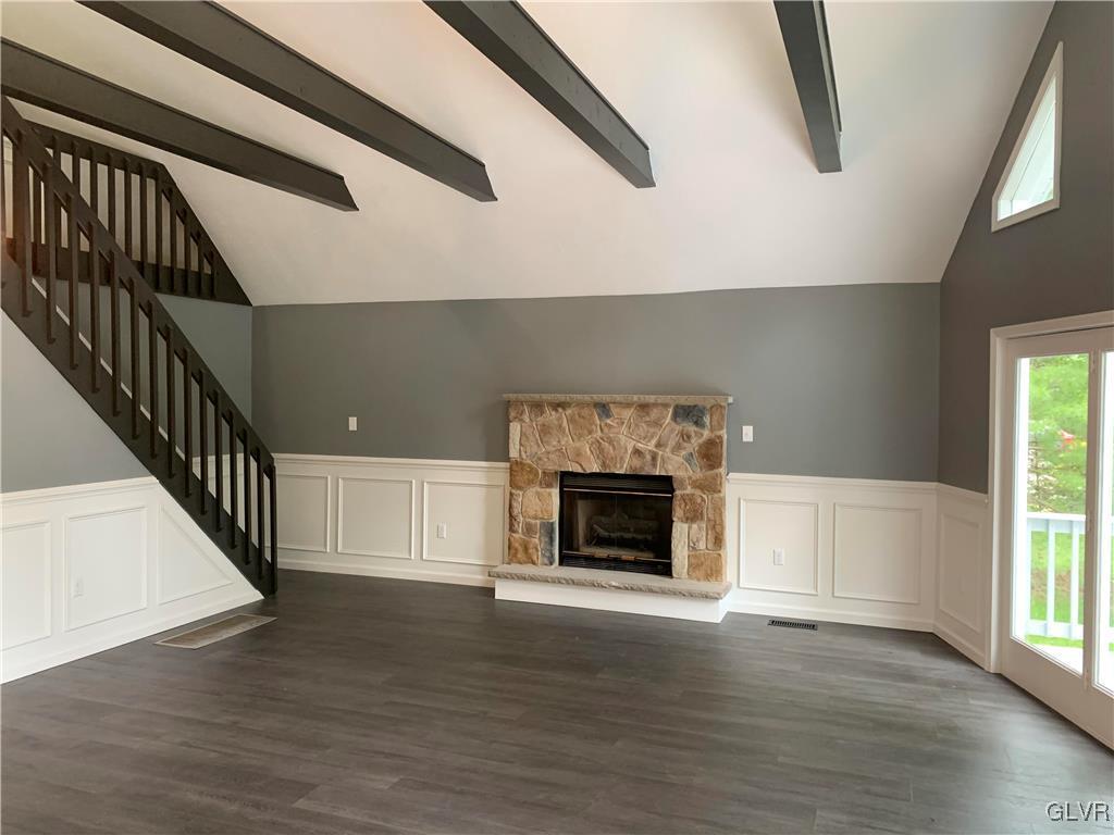 171 Anna Road Pocono Lake, PA 18347 - Photo 3 of 50