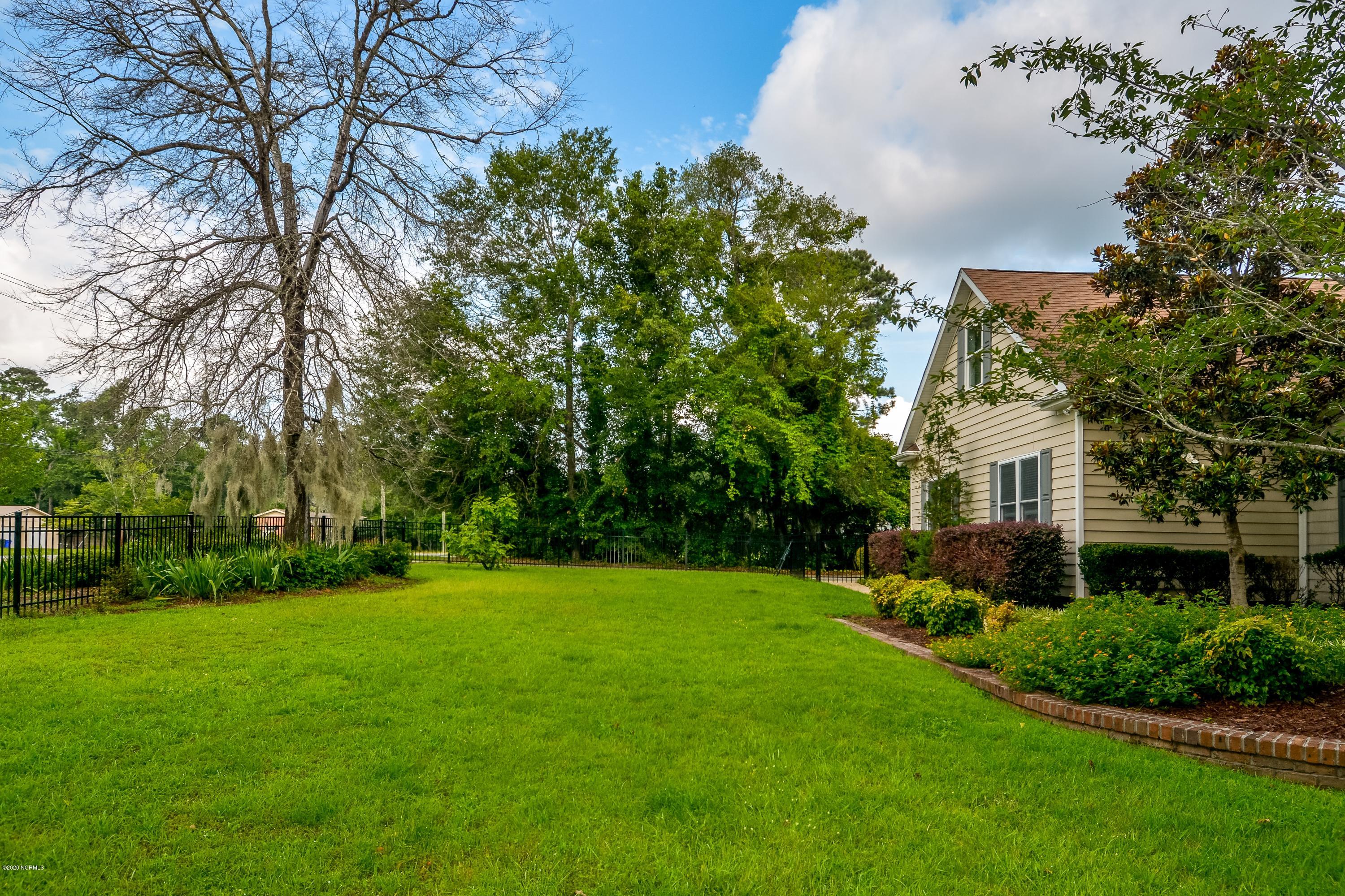 2908 Middle Sound Loop Road Wilmington, NC 28411 - Photo 4 of 52 20200713-_LCH9050